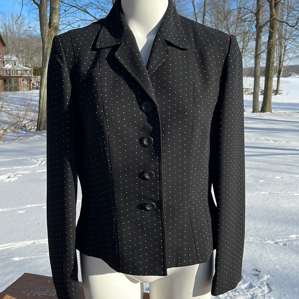 Jones New York dotted black blazer 10
